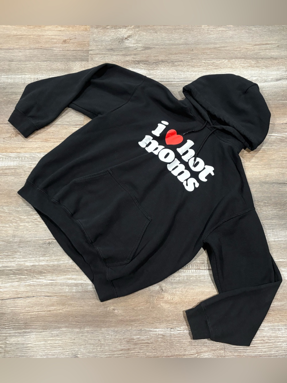 Danny Duncan “I ❤️ Hot Moms” Hoodie